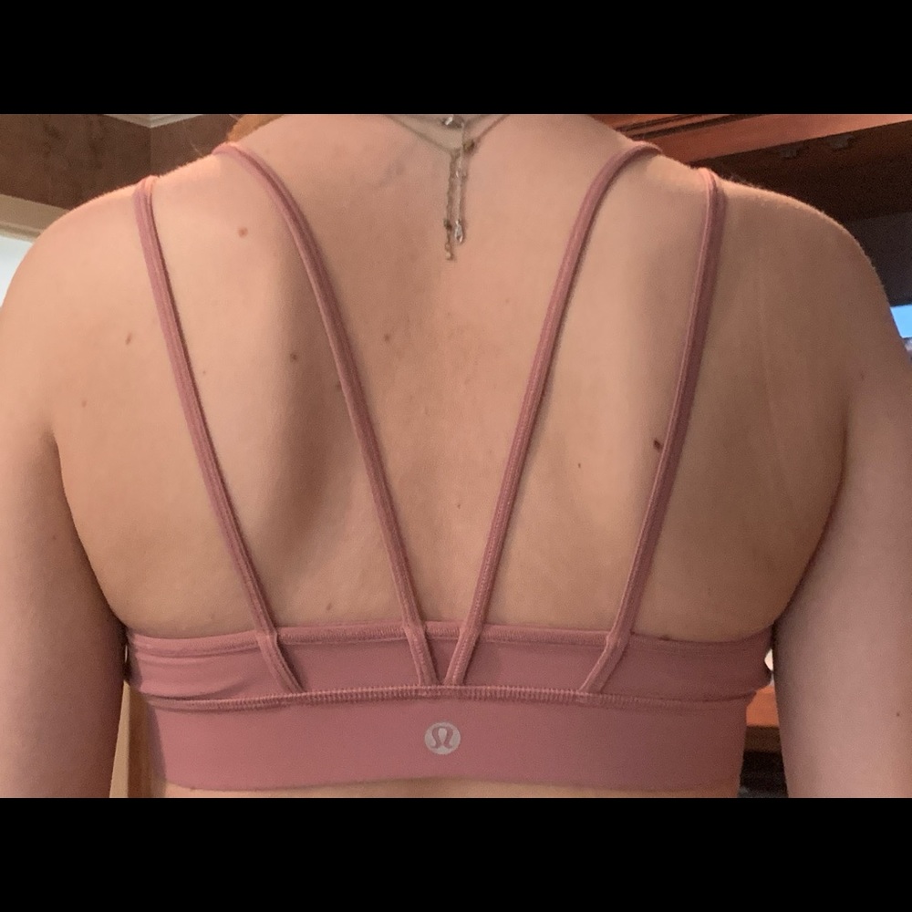 Lululemon sports bra